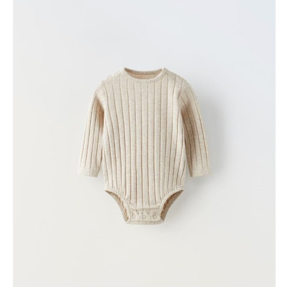 ZARA BABY beige knit bodysuit sweater // 3-6M - Picture 1 of 6